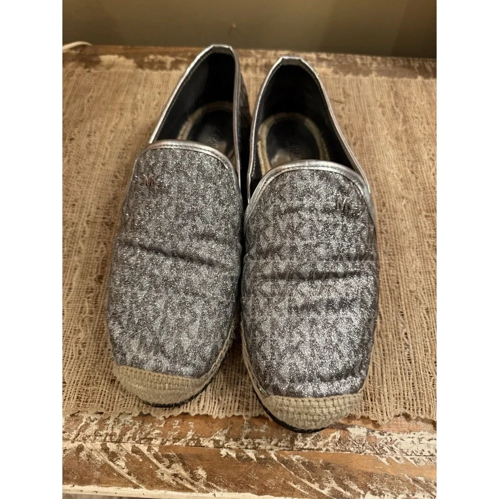 Michael Kors Hastings Signature Logo‎ Silver Metallic Espadrilles 9.5 158$